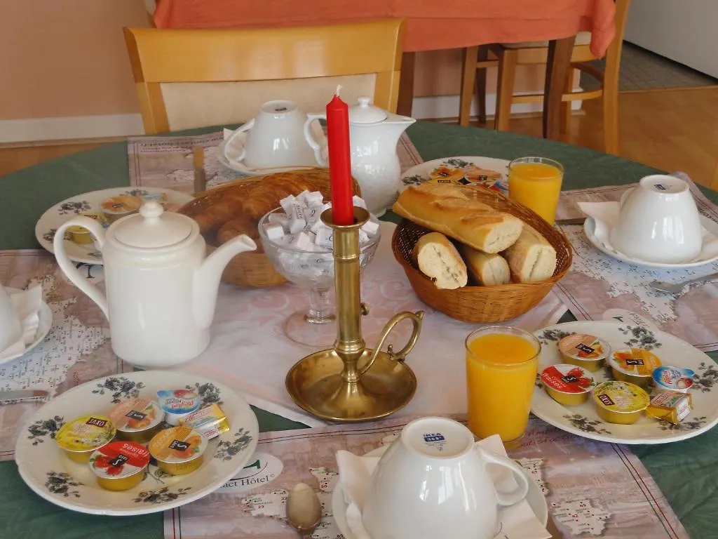 موليير